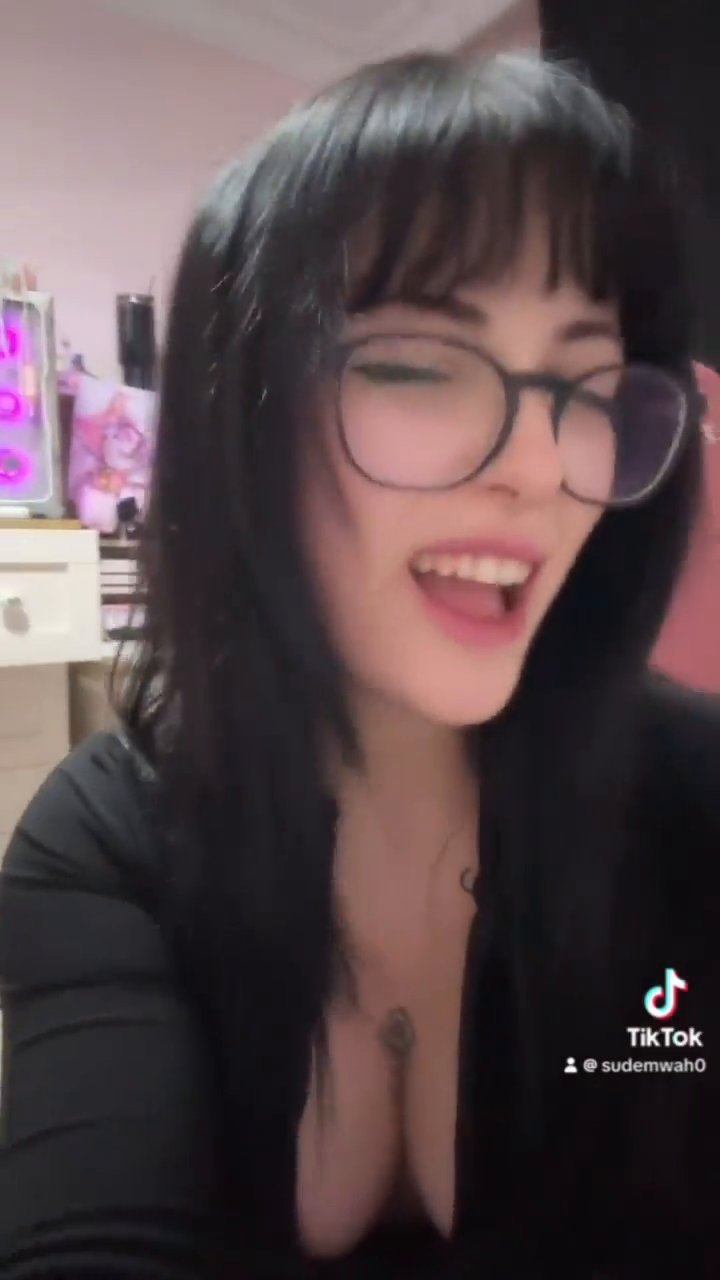 Sudemwah - Sude Akar - sudwnpai Onlyfans İfşa Videoları 11 - Video İzle