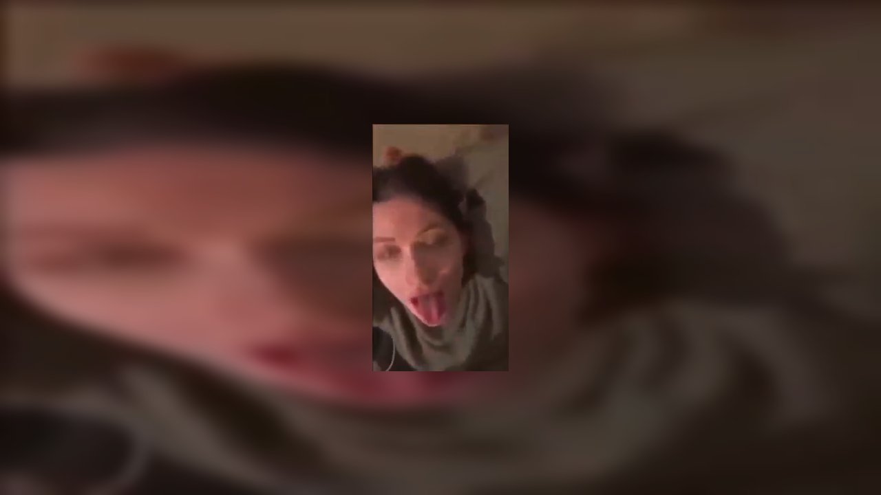 sakso çekmesi için ikna ediyor sonrası malum ! - Türk İfşa Life 29 - Türk İfşa Life Porno İzle video