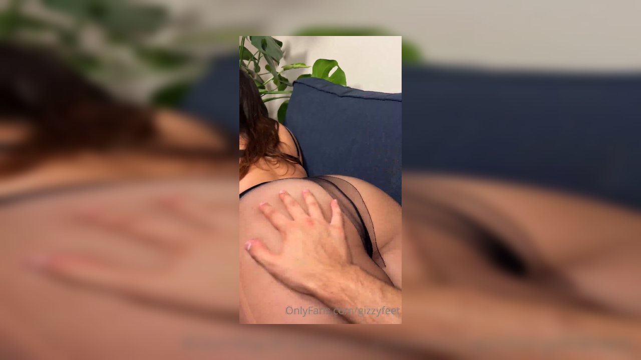 Gizzyfeet (Gizzy) Onlyfans Videoları Part 22 - Video İzle.mp4