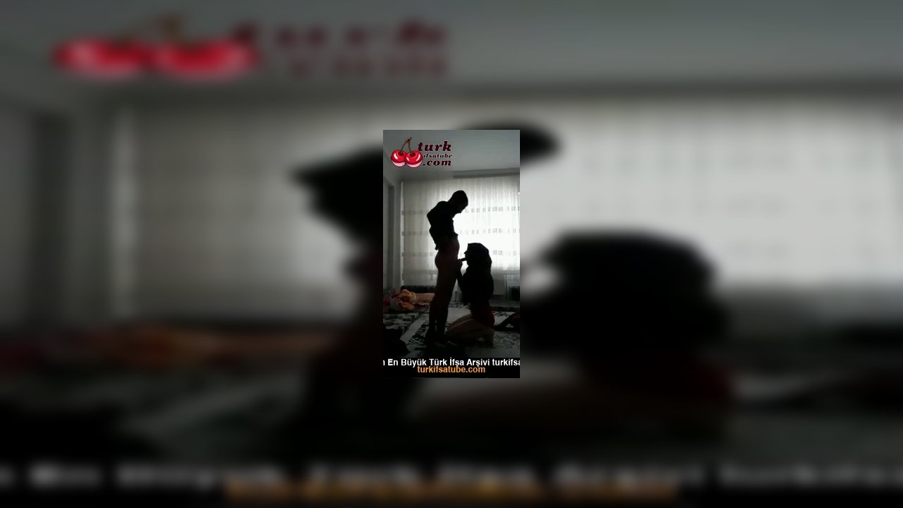 Üniversiteye yeni başlayan Türbanlıya sakso - Video İzle