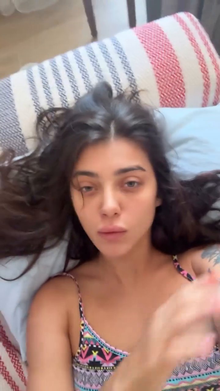 Soleilgoddes - Çağla instagram abonelik videoları ifşa Part 6 - Video İzle