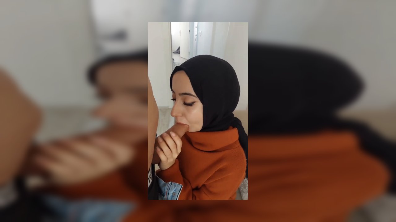 Çıtır Türbanlının Sex ve Sakso videosu part 3 - Video İzle