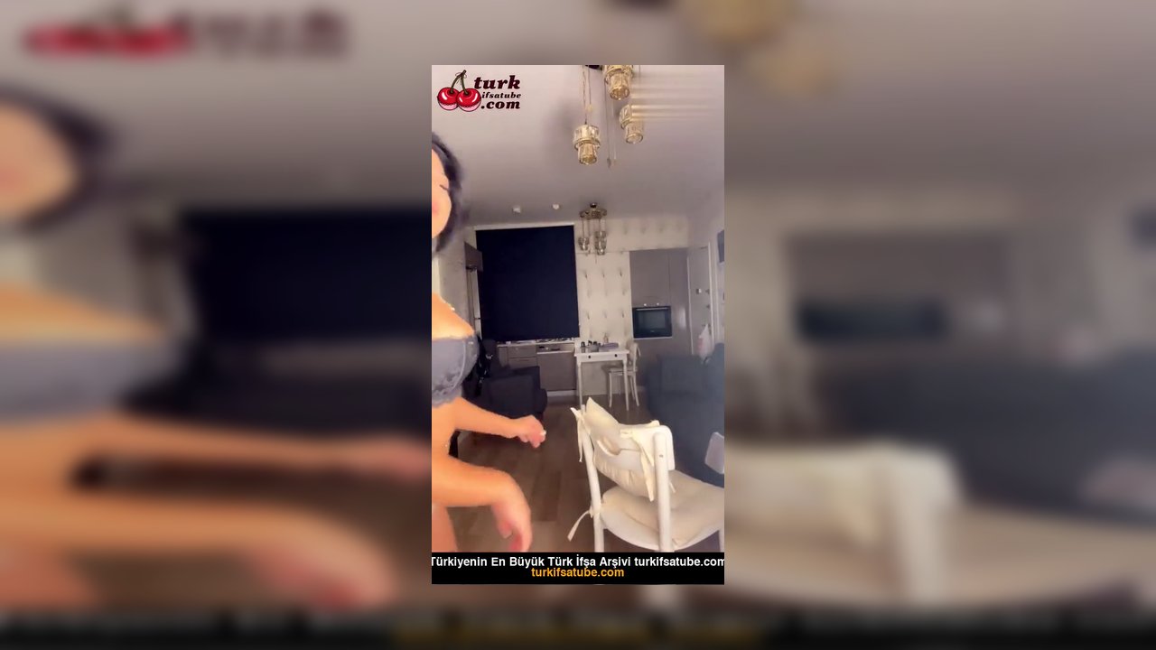 Tango Rana ifşa Esmer kız - Video İzle