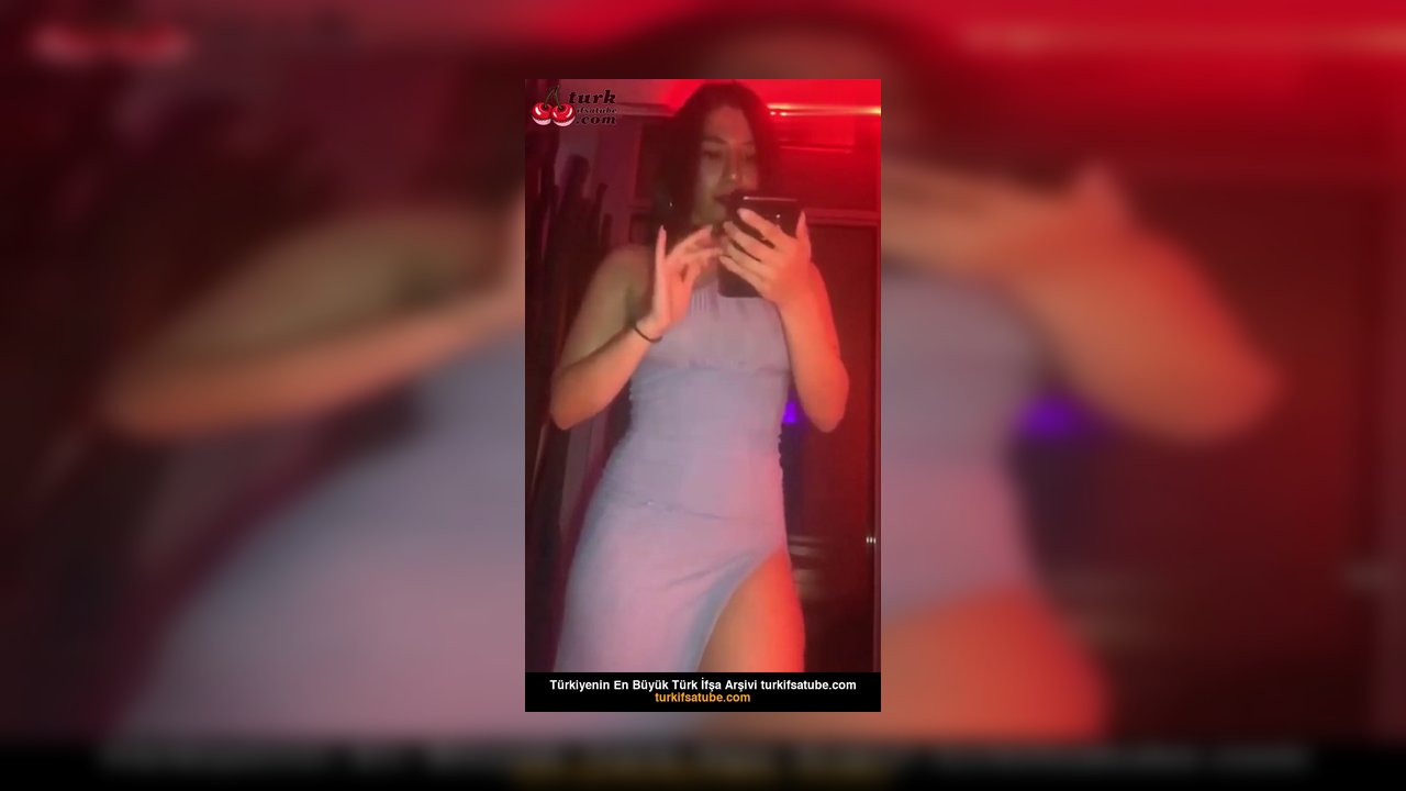 Ayla Günsüz ifşa Dışarıya çıkmadan sexy bir dans - Video İzle
