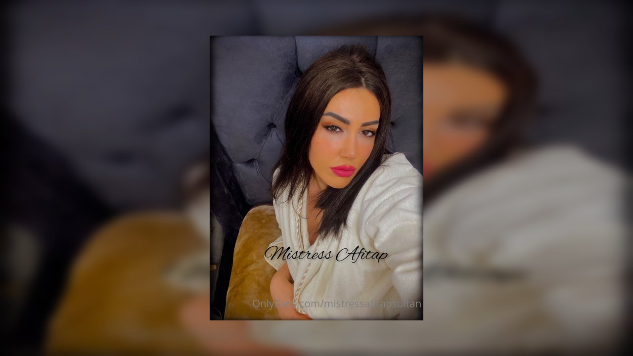 Bir kölenin zavallılığını kabullenişi!! - Video İzle
