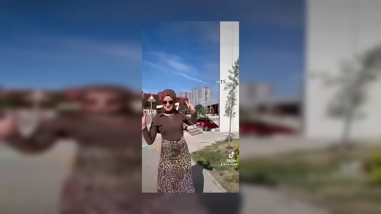 Esma ile Her Telden Youtube Katıl ifşa videoları voll 41 - Video İzle