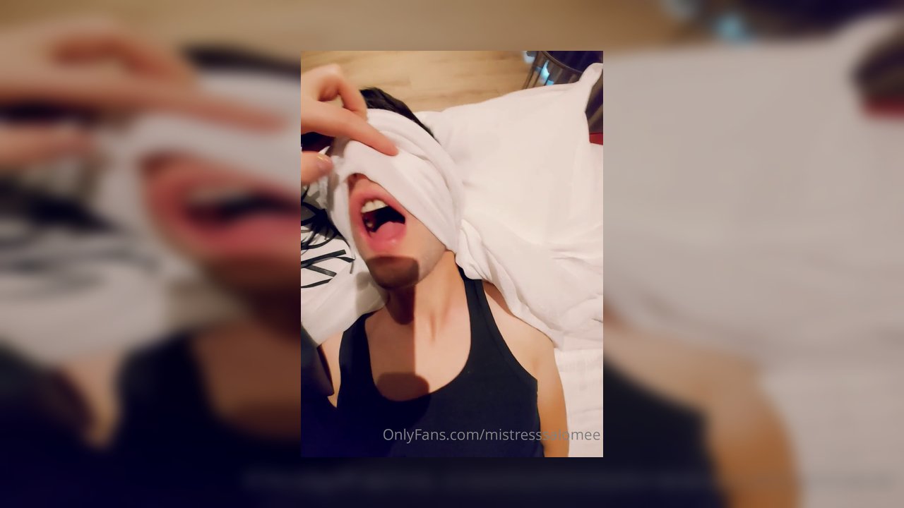 Silinen tükürük videom - Video İzle