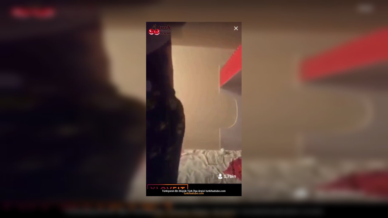 üvey annesiyle Teyzesine meme açtıran Liseli - Video İzle.mp4