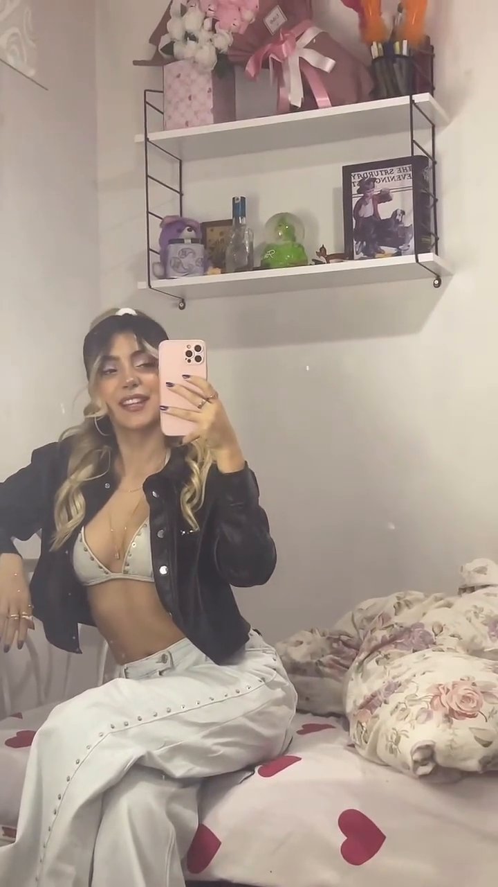 Büşra Mercan instagram abonelik ifşa videoları Part 10 - Video İzle