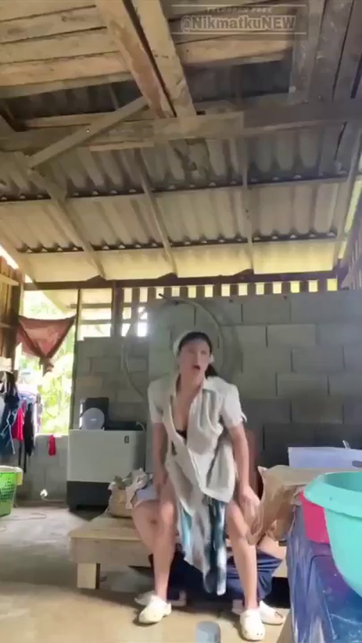 javtube.cfd%20Janda%20Muda%20Main%20Di%20gubug.mp4