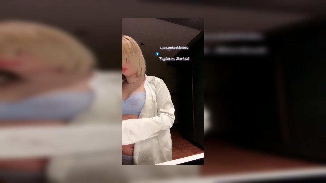 Naz Elbir Yeni Anal Sex ve Yayın içerikleri Part 2 - Video İzle