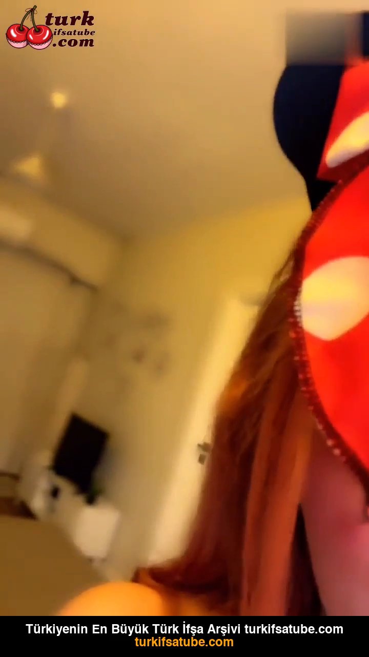 Nupelda ifşa nude canlı yayın seyret - Video İzle