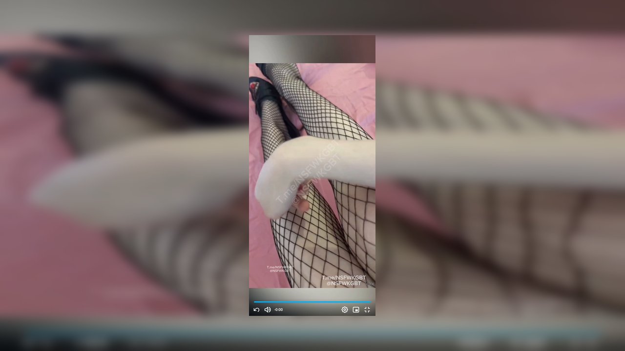 Türk Kızı linadollx onlyfans 450$ değerinde ifşa videoları part 6 - Video İzle.mp4