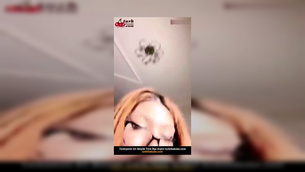 HelloDespina ifşa Gemi Kazanı gibi kalçalar - Video İzle.mp4
