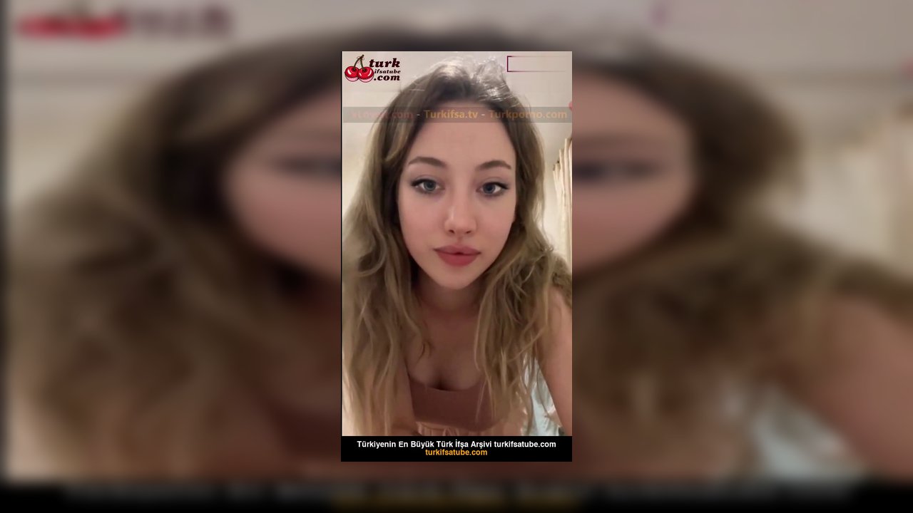 Luna Bognya ifşa Pijamayı indirip götü gösterdi - Video İzle