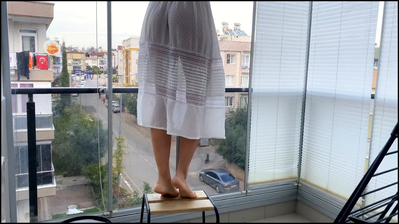 Türkiyede Yaşayan Rus Kızı Kira'nın Youtube Katıl ve Onlyfans Videoları Part 53 - Video İzle