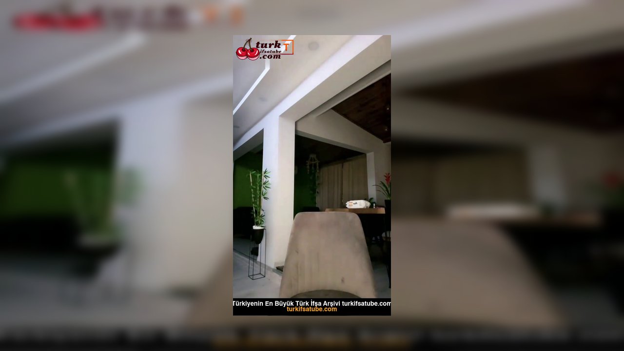 Cerenqueen ifşa kırmızı elbisesiyle - Video İzle