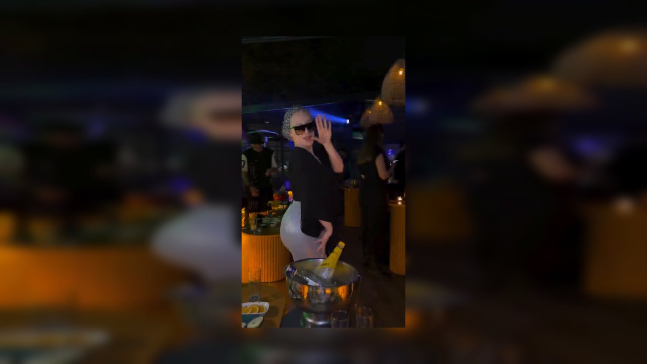 Esra Rabia Ünal Premium İfşa Videolar Part 43 - Video İzle