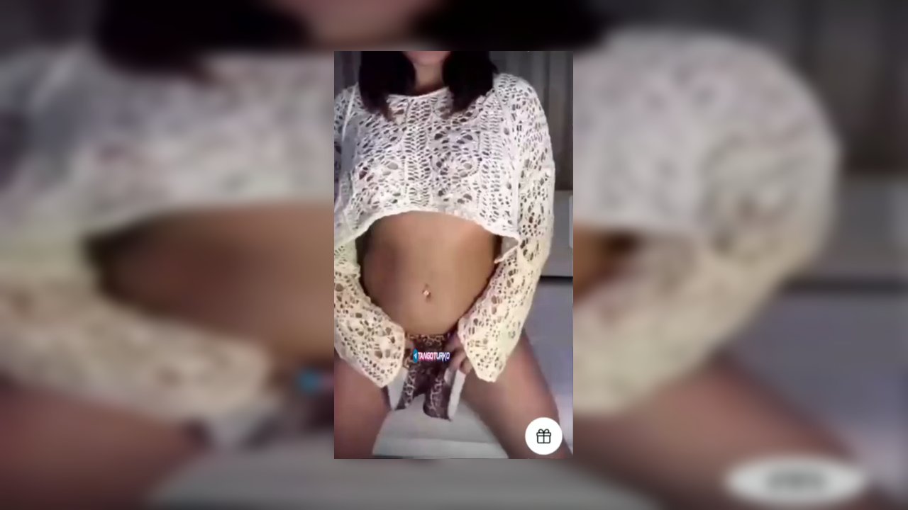 Tango Burcu Yıldız Premium Yayın ifşa videoları part 8 - Video İzle