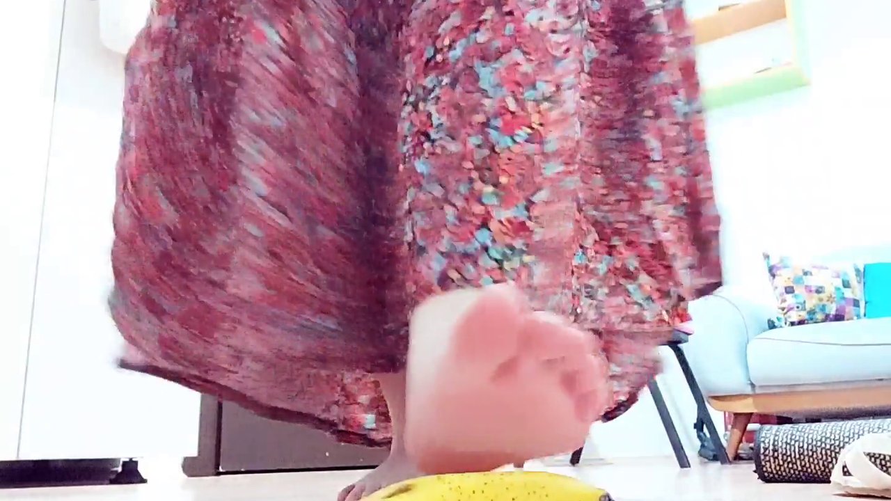 Immm ayağımla neler de ezdim öyleee - Video İzle