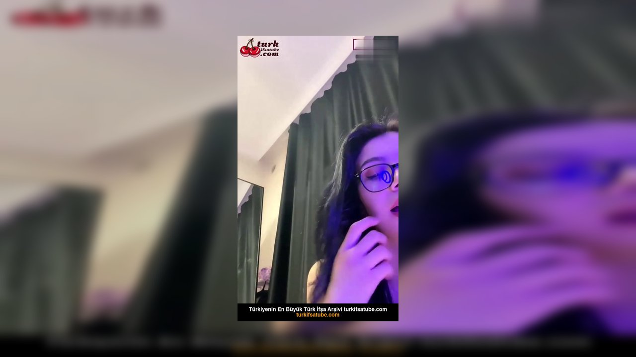 Tango Nehir ifşa Alemi eskilerinden bir isim yayında - Video İzle