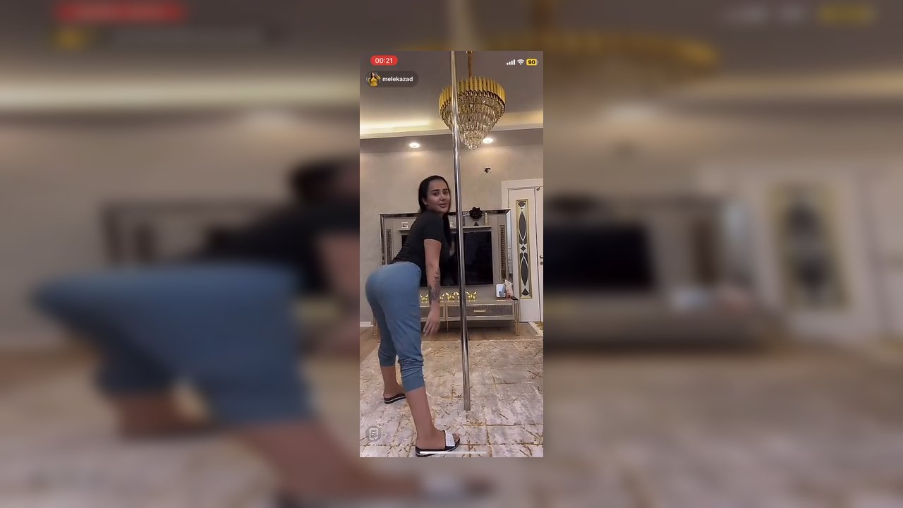 Melek Azad Premium İfşa içerikleri Vol 4 - Video İzle