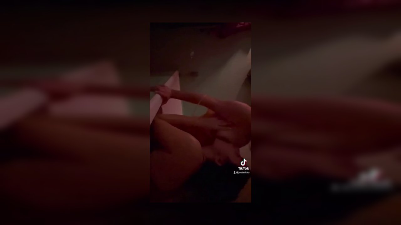 Josimikku Onlyfans ifşa arşiv videoları part 35 - Video İzle