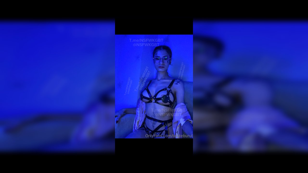 Beste Burul Arşiv tango ve onlyfans ifşa videoları part 47 - Video İzle
