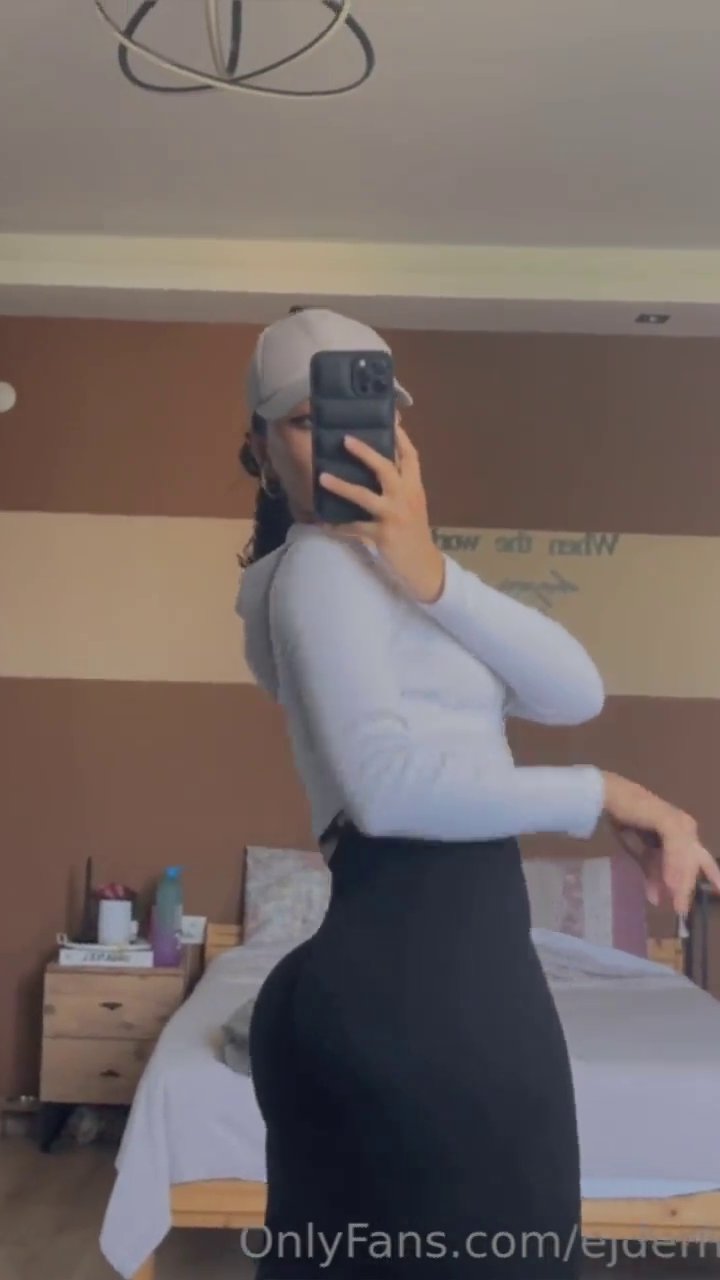 Ejderha Kızı Onlyfans 450$ değerinde ppv videoları part 24 - Video İzle