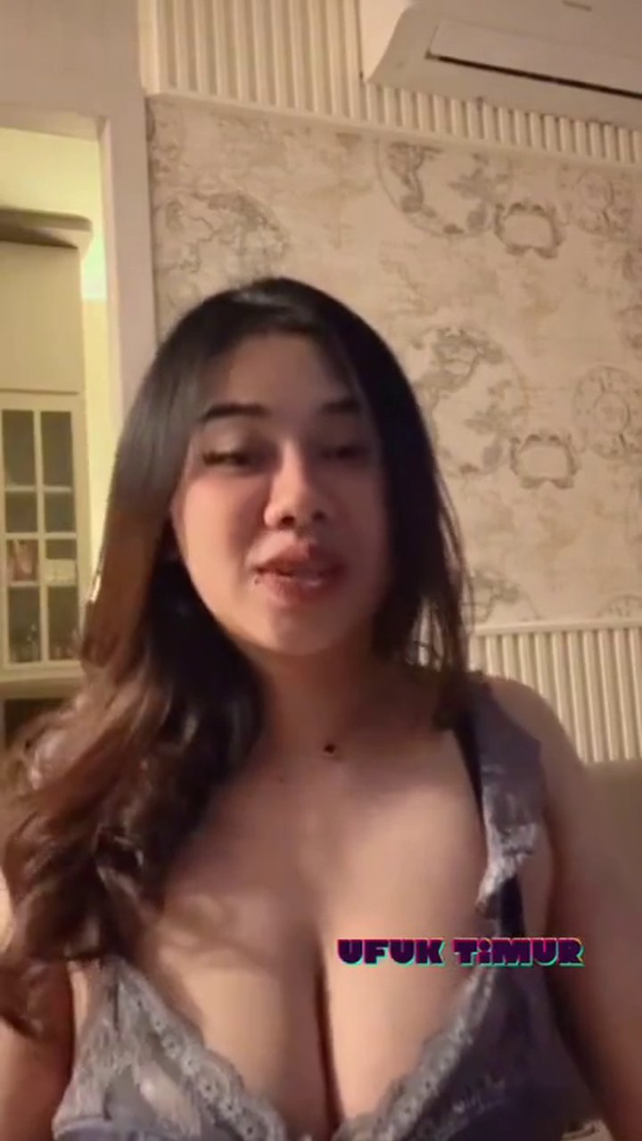 O9C69IyRZh-lL25oEzkZE.mp4