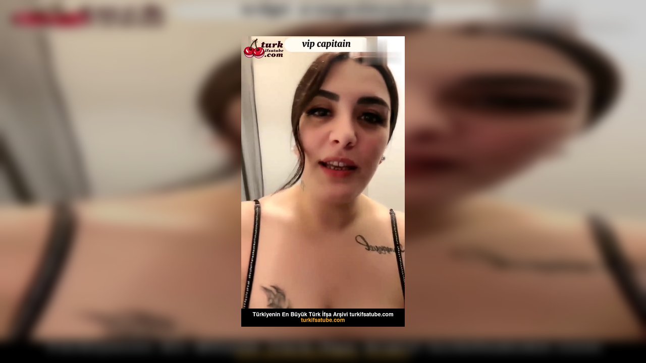 Tokyo ifşa Uzanıp kalça meme sergiledi - Video İzle