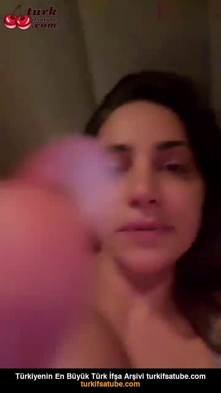 Serpil Cansız ifşa Kabarmış şişmin amı kameralarda - Video İzle