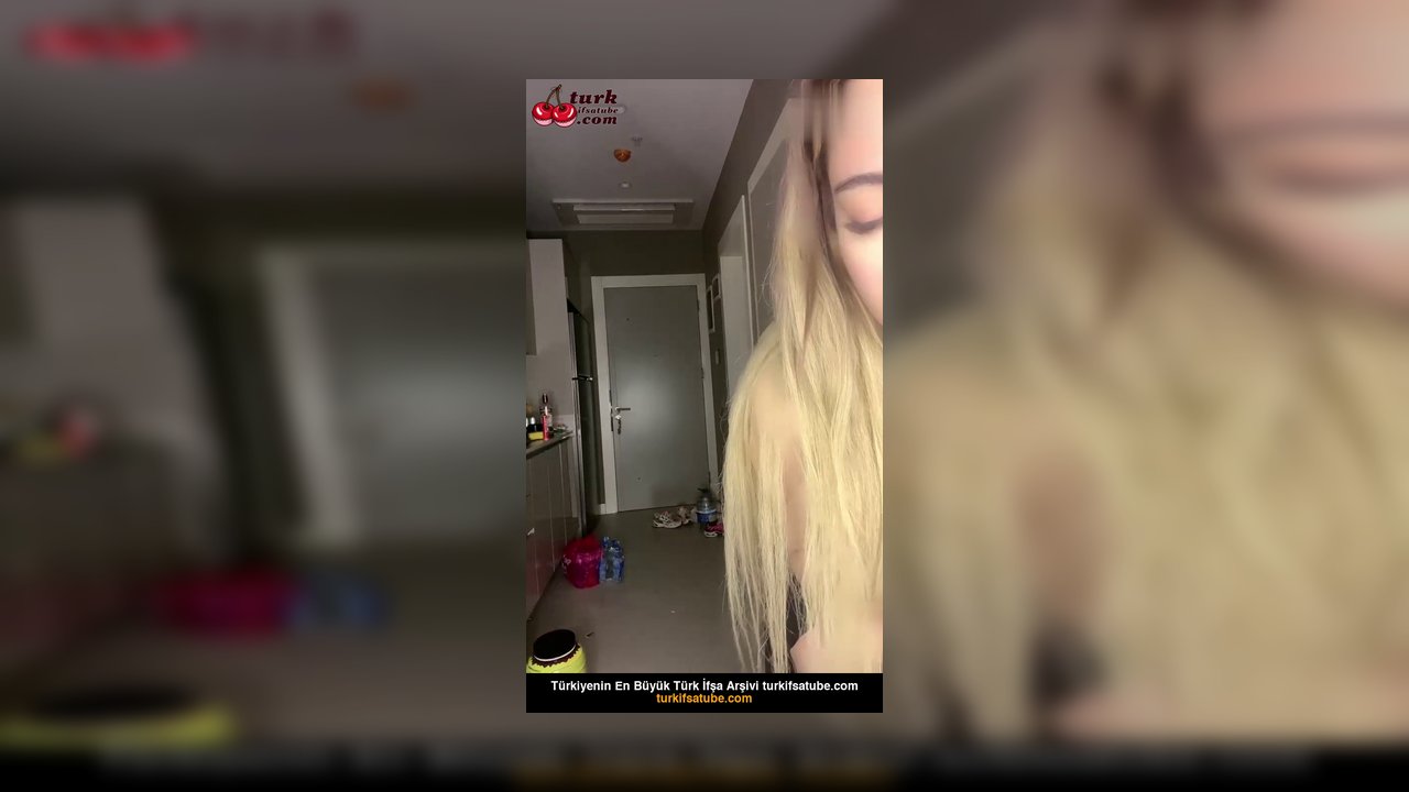 Tango Poine ifşa Elinde içkisiyle canlı yayın yaptı - Video İzle.mp4