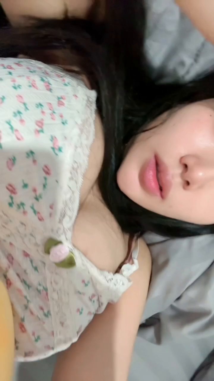 pFLs2D9gx8-XnObFJ7E4C.mp4