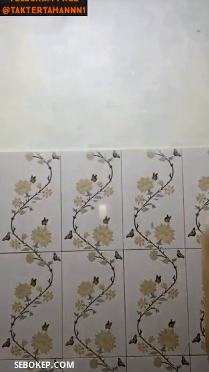 yS5IPId7I-RxbuQ2DPl.mp4