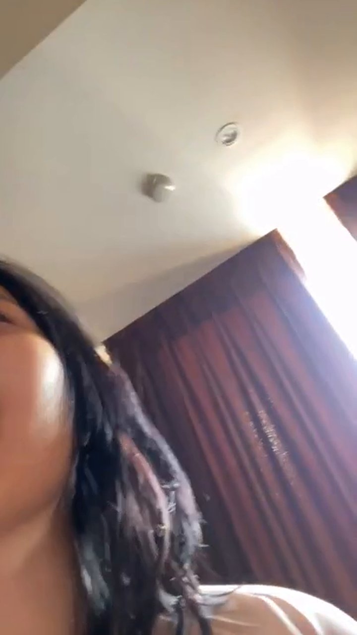 4ZAA2-ye3qn3j9h3er.mp4