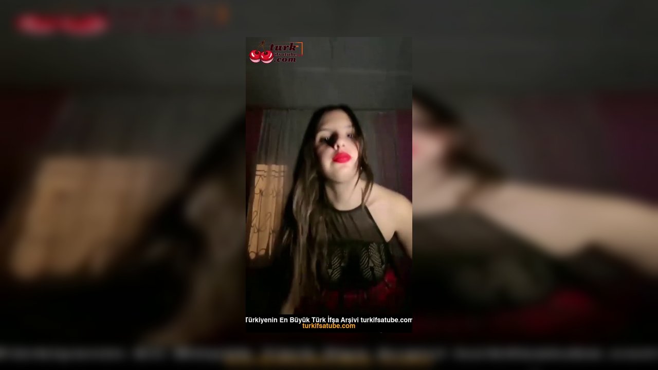 Tango Laram ifşa nude