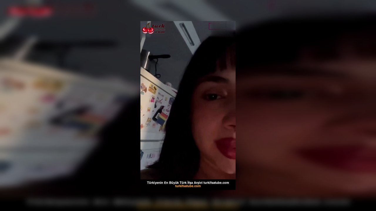 Xanxiety ifşa Minyon kızın full yayınını seyret - Video İzle