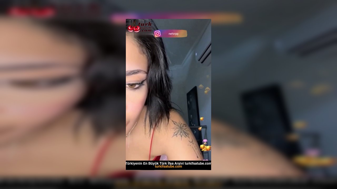 Nehirpp ifşa sexy Türk hatunu - Video İzle