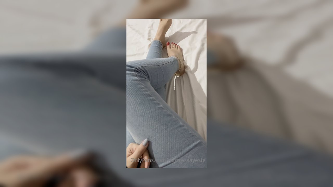 Zirveye çıkarken bastığım küçük bir merdiven paspasısınız - Video İzle