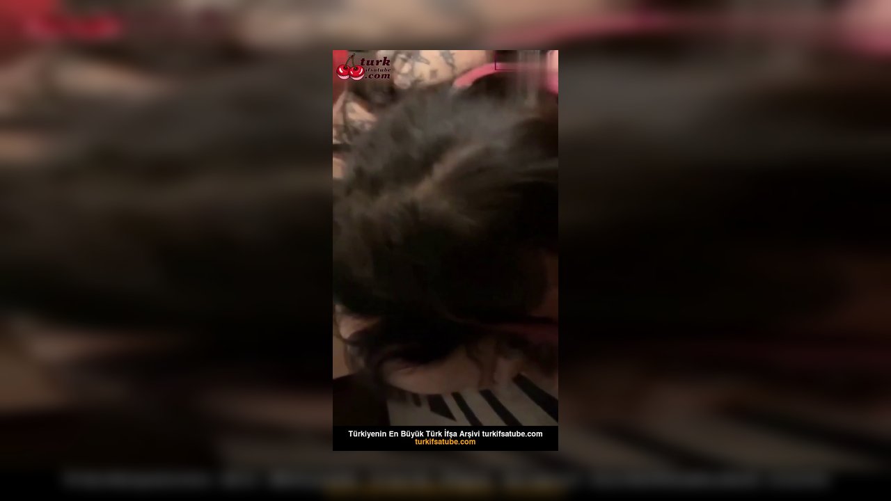 Larissalena ifşa Türk hatun Ağzıyla yarrağı vakumladı - Video İzle