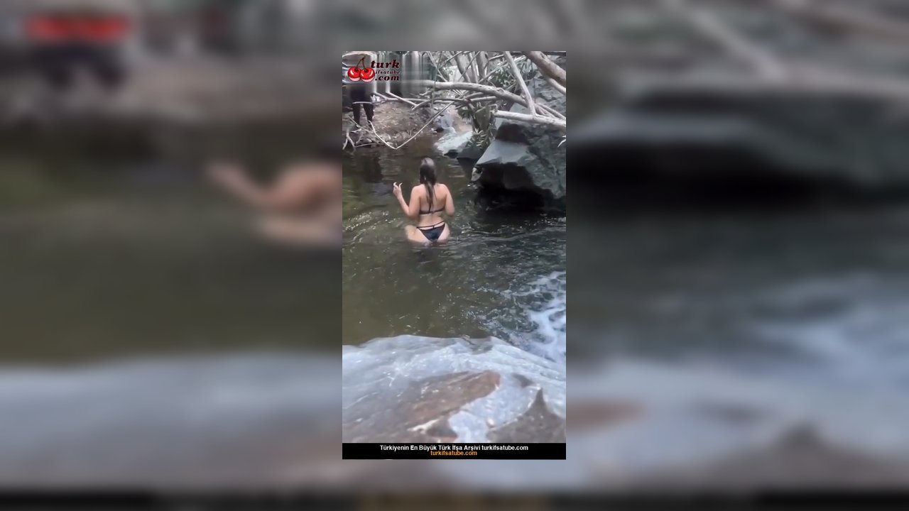 Fidan hoca tatilde popo şelaleler içinde - Video İzle