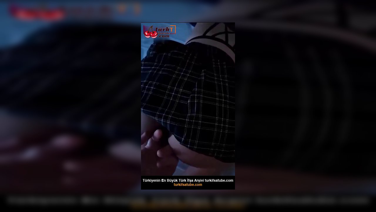 Liseli kızı sikmeye kıyamıyor - Video İzle