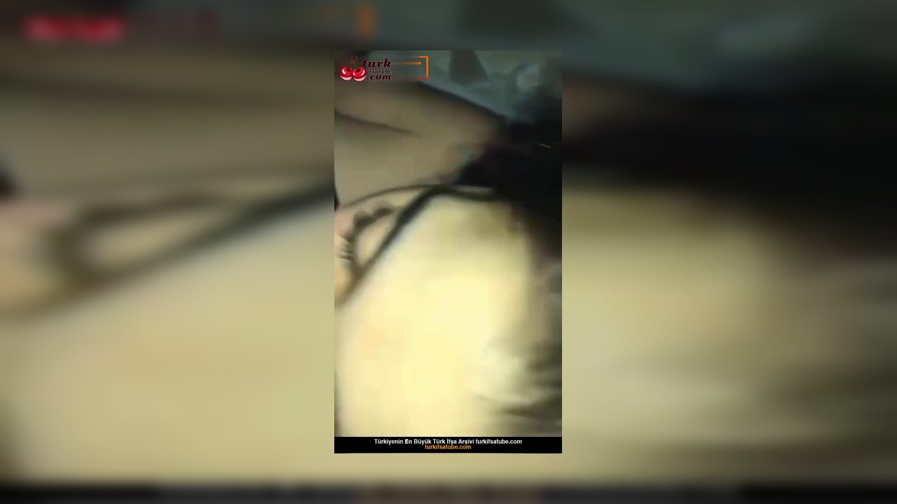 Gırtlak yapan Liseli - Video İzle