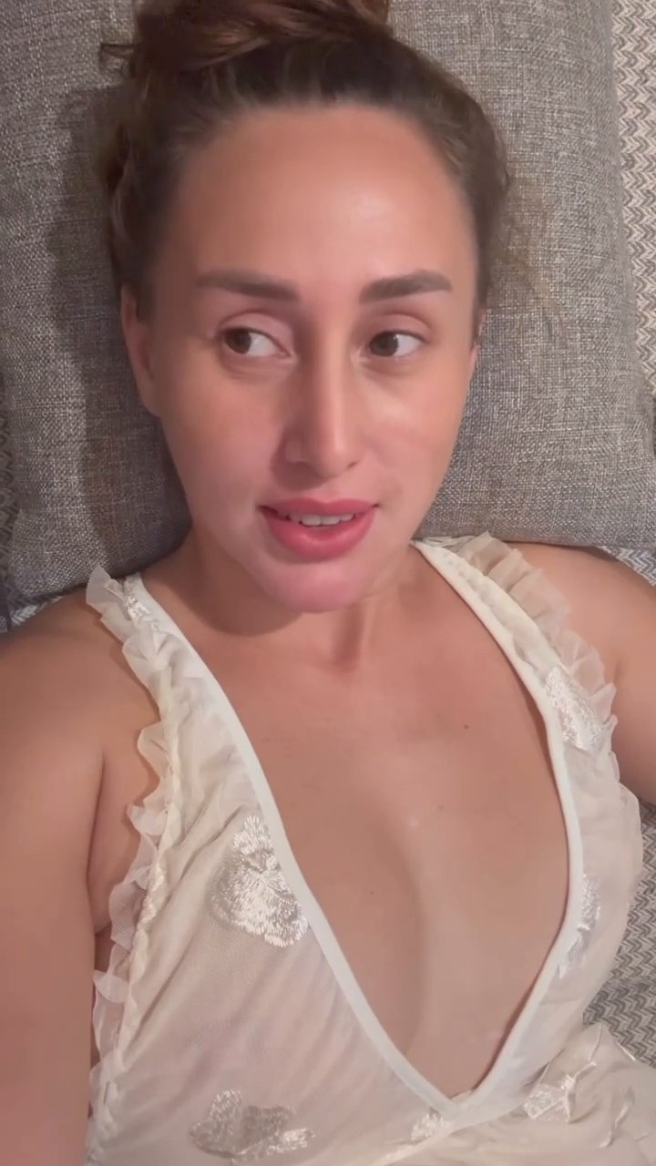 Melike Bulu Cankurt İnstagram abonelik Videoları Part 26 - Video İzle