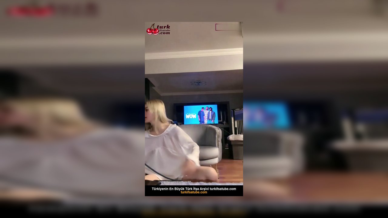 Tango Hande ifşa Yayında kankasını oynattı - Video İzle
