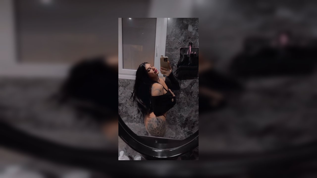 Hilal Çiçek instagram abonelik içerikleri part 4 - Video İzle