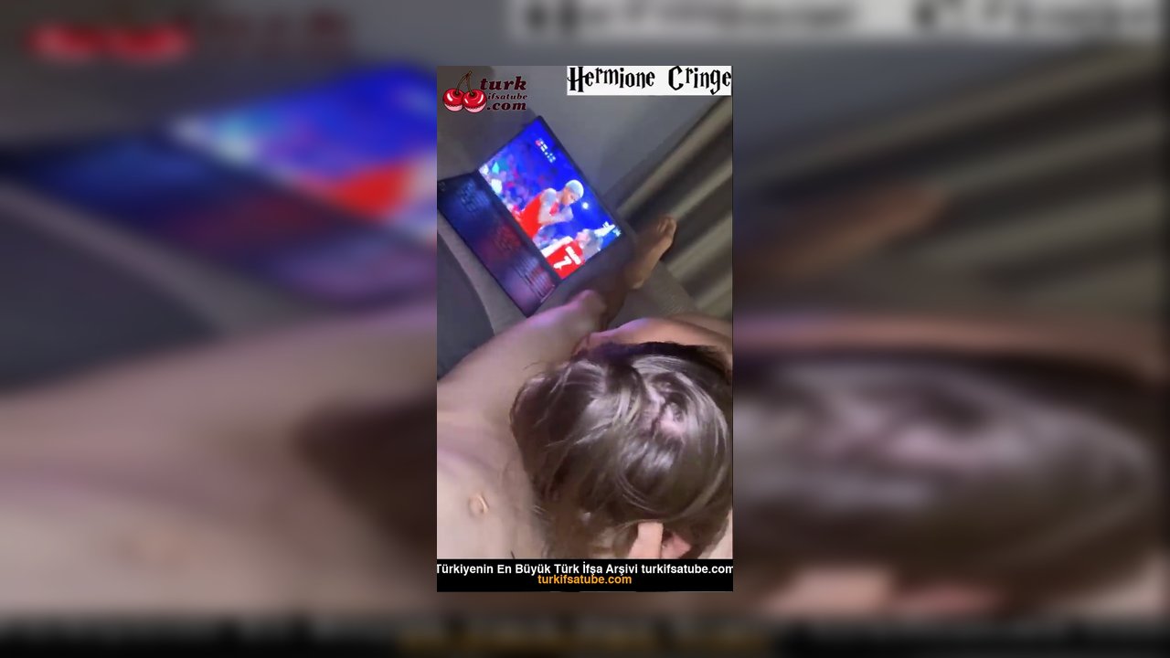 Voleybol şampiyonluk maçını sakso çekerek izledi