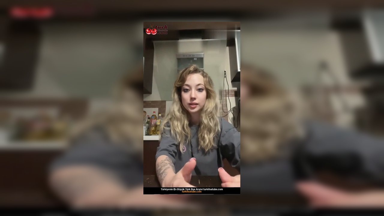 Luna Bognya ifşa izleyenlere kalça gösterdi - Video İzle