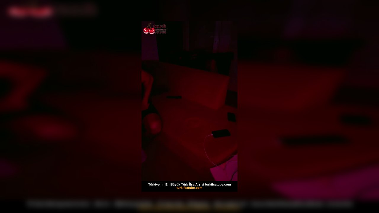Lali ifşa Sert sevgilisinin sikini ağzına aldı - Video İzle.mp4